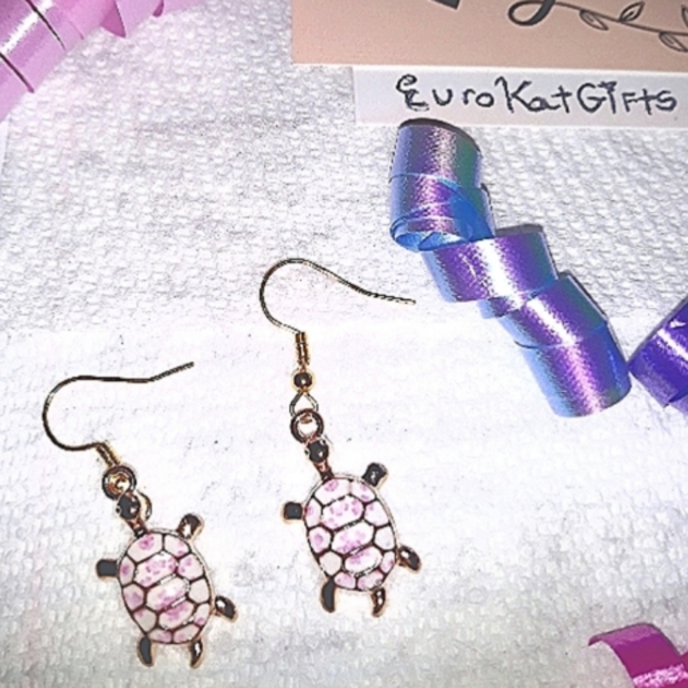 CASUAL SeaTurtle Dangle Earrings Pierced Nautical Beach Vacation Colorful NEW